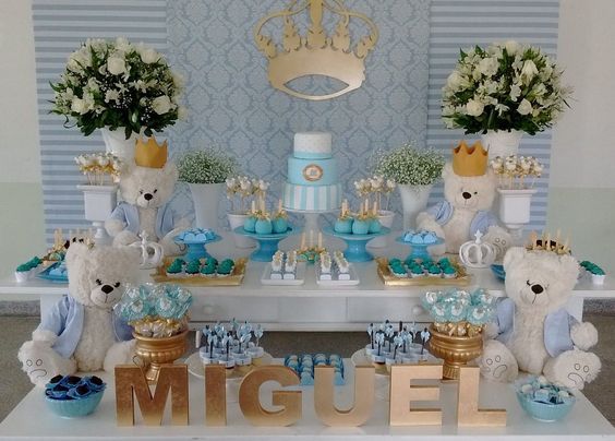 Chá de bebê príncipe: elegância e charme para o seu pequeno príncipe